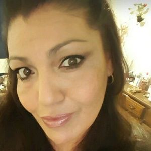 Meet your Posher, Lorena